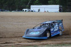 DirtTrackRacingMMP7-16-21CMSVA-204